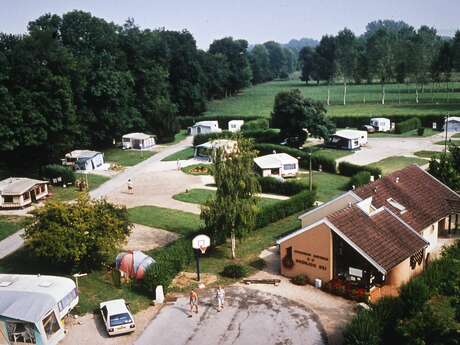 Camping municipal Les Dolmens Camping municipal Les Dolmens