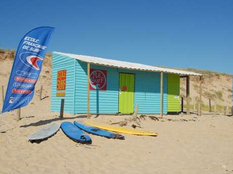 ECOLE DE SURF - RE SURF - LE BOIS-PLAGE ECOLE DE SURF - RE SURF - LE BOIS-PLAGE