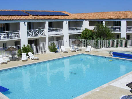 VILLAGE DE VACANCES RE LA BLANCHE