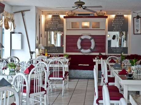 RESTAURANT LES EMBRUNS RESTAURANT LES EMBRUNS