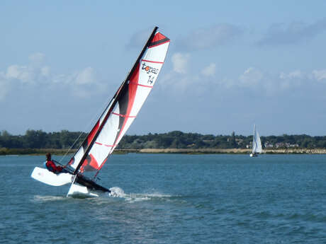 CERCLE NAUTIQUE D'ARS EN RE CERCLE NAUTIQUE D'ARS EN RE