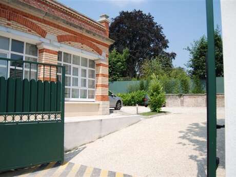 TOUR BOILEAU TOUR BOILEAU
