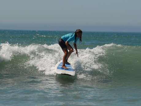 ECOLE DE SURF - RE SURF - LES PORTES ECOLE DE SURF - RE SURF - LES PORTES