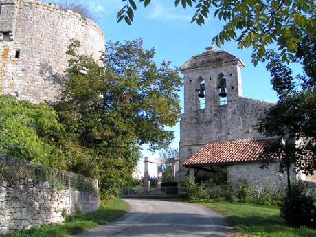 VILLAGE DE CASTELNAU SUR L'AUVIGNON VILLAGE DE CASTELNAU SUR L'AUVIGNON
