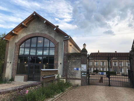 Le lodge du domaine de Meaucé Le lodge du domaine de Meaucé