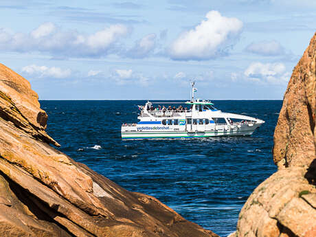 Mini-croisière vers l'île de Bréhat dans la journée Mini-croisière vers l'île de Bréhat dans la journée