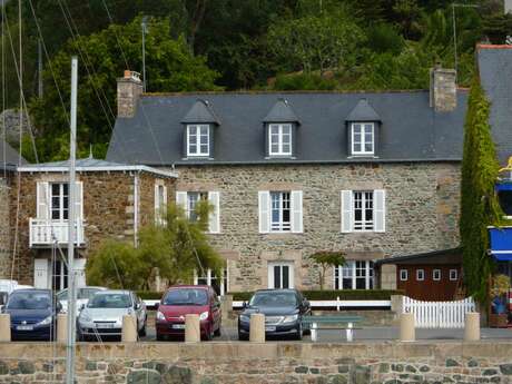 La Maison sur le Port La Maison sur le Port
