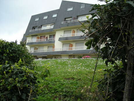 Appartement avec balcon proche du centre d'Erquy Appartement avec balcon proche du centre d'Erquy