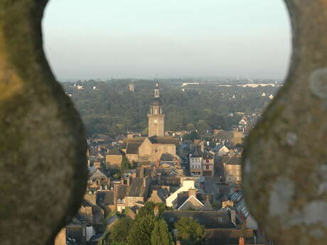 Visite de ville de Lamballe au fil des siècles Visite de ville de Lamballe au fil des siècles