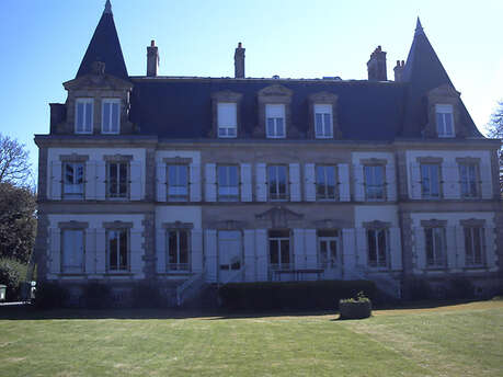 Domaine de la Forêt - CIE Thalès Domaine de la Forêt - CIE Thalès