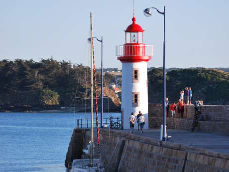 Le Phare Le Phare