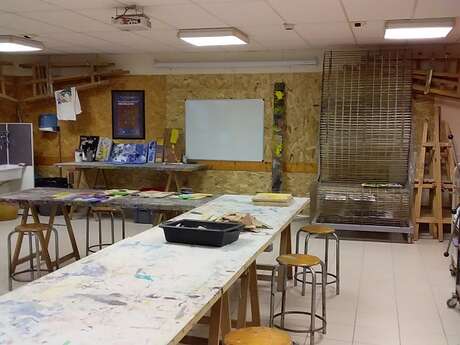 Stages d'arts plastiques : Linogravure Stages d'arts plastiques : Linogravure