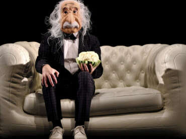 Humour Théâtre - À peu près égal à Einstein - ANNULÉ Humour Théâtre - À peu près égal à Einstein - ANNULÉ