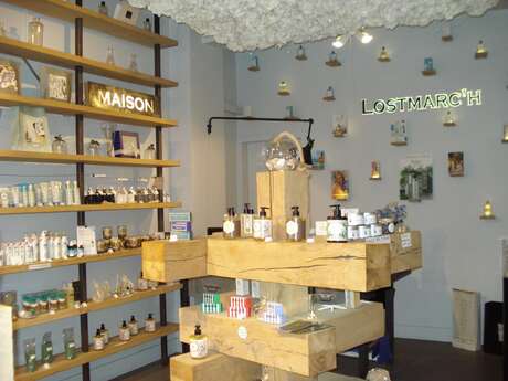 Parfumerie L'Apothicaire (Lostmarc'h) Parfumerie L'Apothicaire (Lostmarc'h)