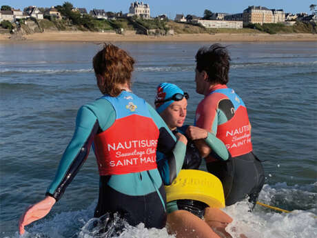 Nautisurf St-Malo - Ecole de Sauvetage (Sauvetage Sportif) Nautisurf St-Malo - Ecole de Sauvetage (Sauvetage Sportif)