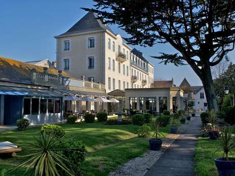 Grand Hôtel de Courtoisville & Spa Grand Hôtel de Courtoisville & Spa