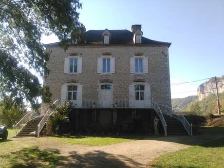 LES CALECHES DE ST SOZY LES CALECHES DE ST SOZY