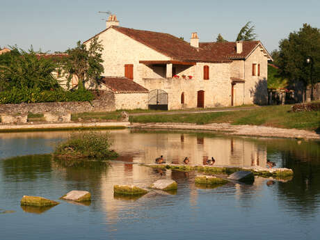 Balade de Puits en Lavoirs Balade de Puits en Lavoirs