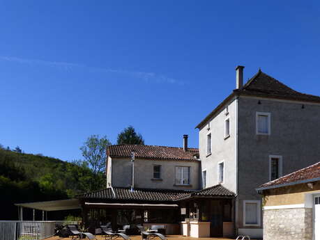 Hôtel Restaurant des Grottes Hôtel Restaurant des Grottes