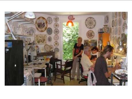 Nadine VELARD-HUILLET
Meilleure Ouvrier de France : Décoration Céramique Nadine VELARD-HUILLET
Meilleure Ouvrier de France : Décoration Céramique