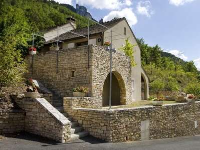 CASTEL DE LA PEYRE CASTEL DE LA PEYRE
