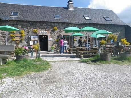 LE RELAIS DES LACS LE RELAIS DES LACS