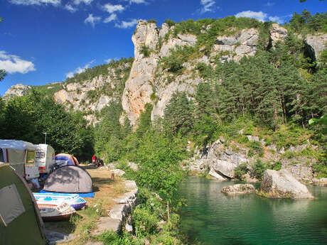 AIRE DE SERVICE DU CAMPING DE LA BLAQUIÈRE AIRE DE SERVICE DU CAMPING DE LA BLAQUIÈRE