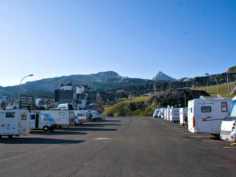 Aire de camping-car de la Pierre Saint-Martin Aire de camping-car de la Pierre Saint-Martin