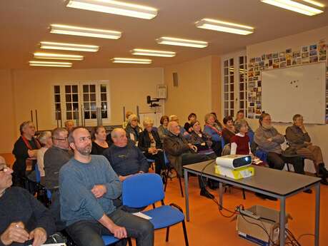 Conférence "Rugby et rugbymen dans la 2ème guerre mondiale " Conférence "Rugby et rugbymen dans la 2ème guerre mondiale "