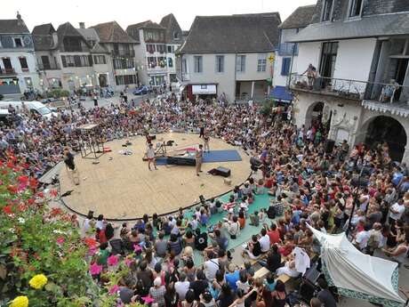 Fête des Sottises ! Fête des Sottises !