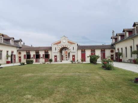 Centre Touristique du Haras de Montier-en-Der Centre Touristique du Haras de Montier-en-Der