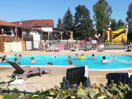 Camping "Le Clos du Vieux Moulin" Camping "Le Clos du Vieux Moulin"