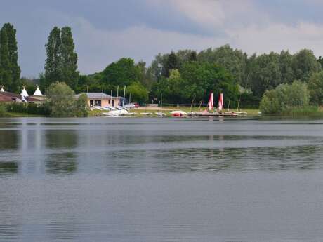 Camping de la Presqu'Île de Champaubert