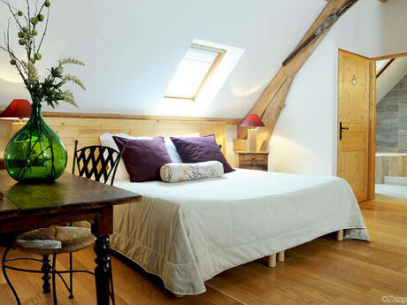 HOTEL LA GRANGE AUX MARMOTTES HOTEL LA GRANGE AUX MARMOTTES