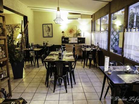 CAFÉ RESTAURANT DE LA MINE CAFÉ RESTAURANT DE LA MINE