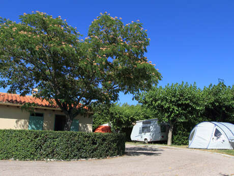 CAMPING MUNICIPAL LE CABANIL CAMPING MUNICIPAL LE CABANIL