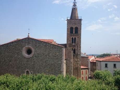 LA VILLE DE PRADES LA VILLE DE PRADES
