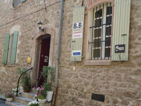 L'ANCIENNE POSTE L'ANCIENNE POSTE