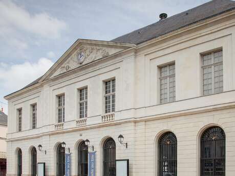 VISITE DE LA FLÈCHE AVEC LE PAYS D'ART ET D'HISTOIRE VISITE DE LA FLÈCHE AVEC LE PAYS D'ART ET D'HISTOIRE