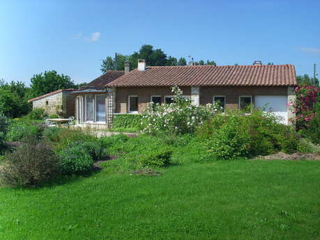 GÎTE "LE PAS D'ÂNE" GÎTE "LE PAS D'ÂNE"