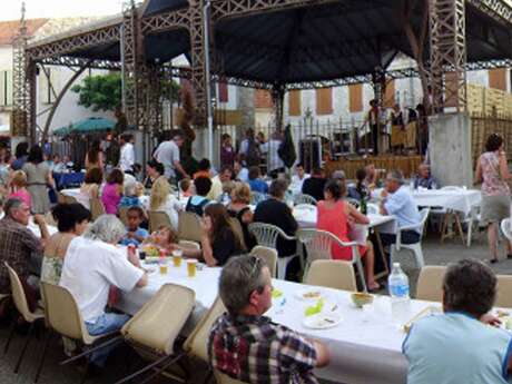 Marché Gourmand de Bourg de Visa Marché Gourmand de Bourg de Visa