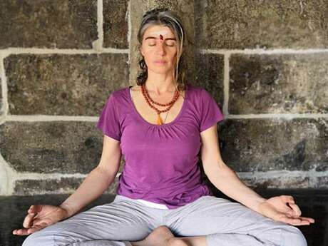 Cours de Yoga Cours de Yoga
