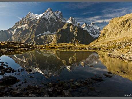 Accompagnateur en Montagne : Astro-Rando Accompagnateur en Montagne : Astro-Rando
