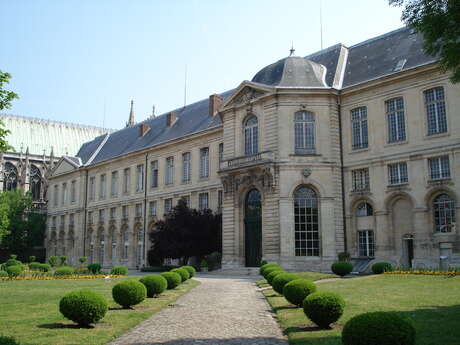 Maison d'éducation de la Légion d'Honneur Maison d'éducation de la Légion d'Honneur