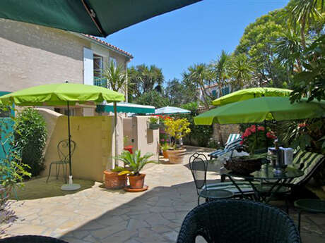 RESIDENCE DE VACANCES LE CLOS DES STERNES RESIDENCE DE VACANCES LE CLOS DES STERNES