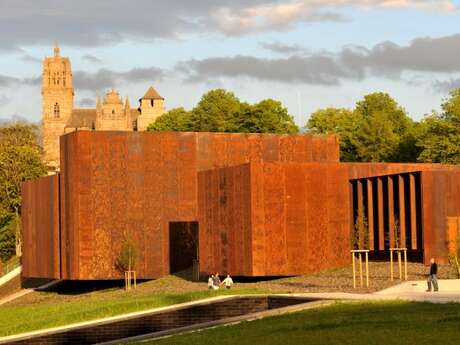 Musée Soulages (salles) Musée Soulages (salles)