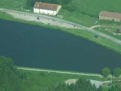 HALTE FLUVIALE D'UZEMAIN HALTE FLUVIALE D'UZEMAIN