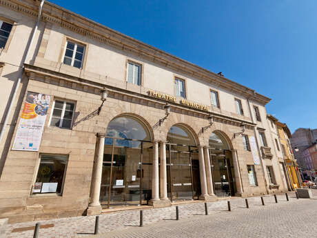 THÉÂTRE MUNICIPAL THÉÂTRE MUNICIPAL