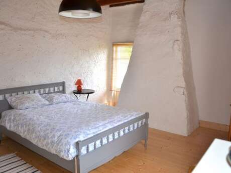 CHAMBRE D'HOTES ENTRE LES SOURCES CHAMBRE D'HOTES ENTRE LES SOURCES