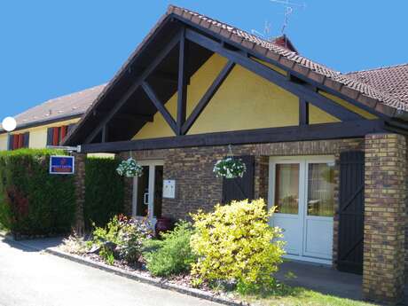 CONTACT HOTEL PREST'HOTEL CONTACT HOTEL PREST'HOTEL